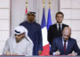 Francuski predsednik Emanuel Makron i njegov emiratski kolega, šeik Mohamed bin Zajed Al Nahjan, prisustvovali su potpisivanju sporazuma o veštačkoj inteligenciji foto Ludovic Marim AFP